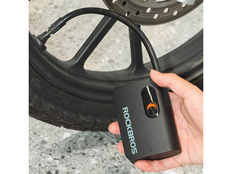 Rockbros L1 Mini Cordless Pump 70 psi Compressor 2