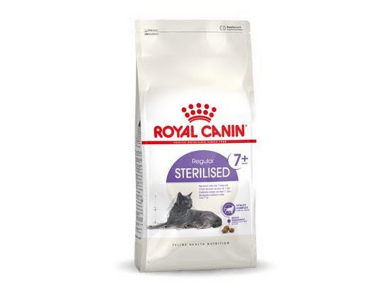 Royal Canin Sterilised 7+ cats dry food 10kg