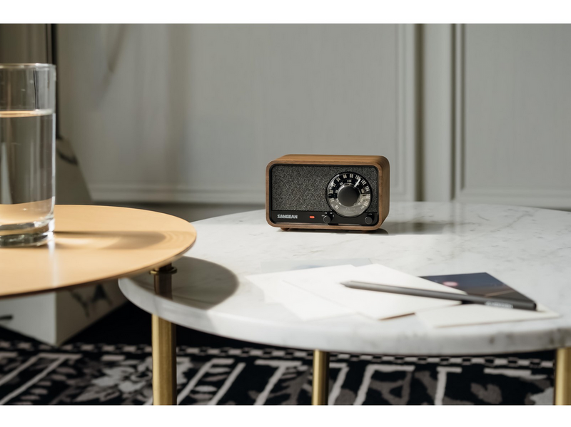 Sangean WR-8 AM/FM/Bluetooth Radio Vintage Walnut - AM/FM - Mono - Walnuss