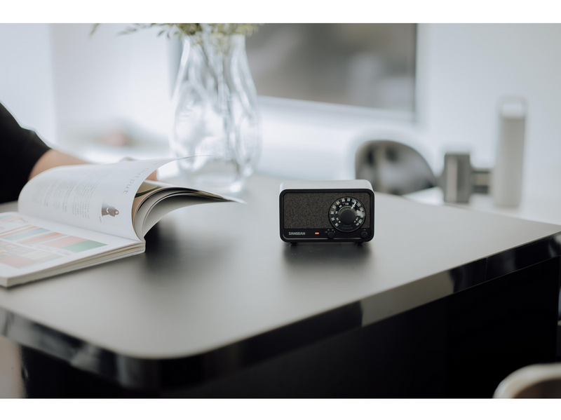 Sangean WR-8 AM/FM/Bluetooth Radio Midnight Oak - AM/FM - Mono - Eiche/Schwarz