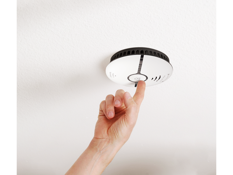 Deltaco SMART HOME Wifi optical smoke detector sound & light white