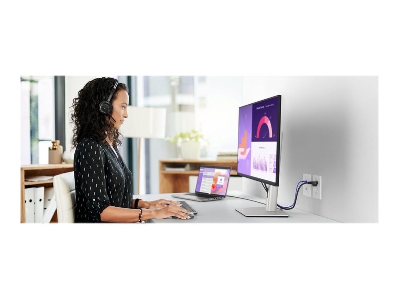 31.5" Dell P3223QE - 3840x2160 (4K/UHD) - IPS - 90W USB-C HUB