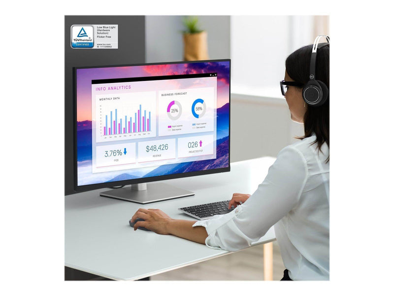 31.5" Dell P3223QE - 3840x2160 (4K/UHD) - IPS - 90W USB-C HUB