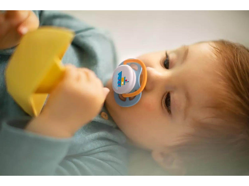 Philips Avent SCF080/02 Ultra Air Pacifier 2-pack assorted colors