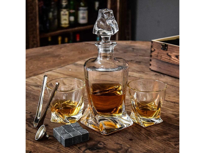 Mikamax Twisted Decanter Set