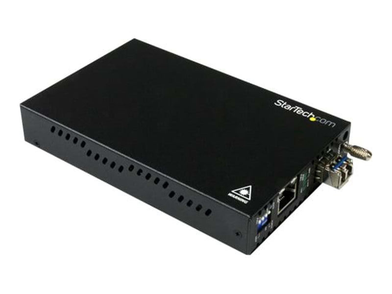 StarTech.com Gigabit Ethernet Copper-to-Fiber Media Converter