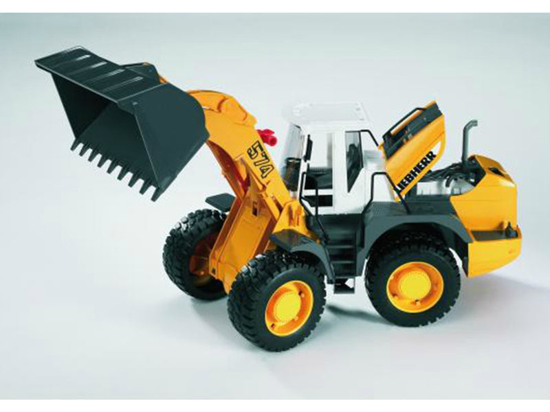 Bruder Liebherr Articulated road loader L574