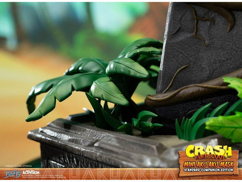 First 4 Figures - Crash Bandicoot - Mini Aku Aku Mask (Standard Companion Edition) - Figur