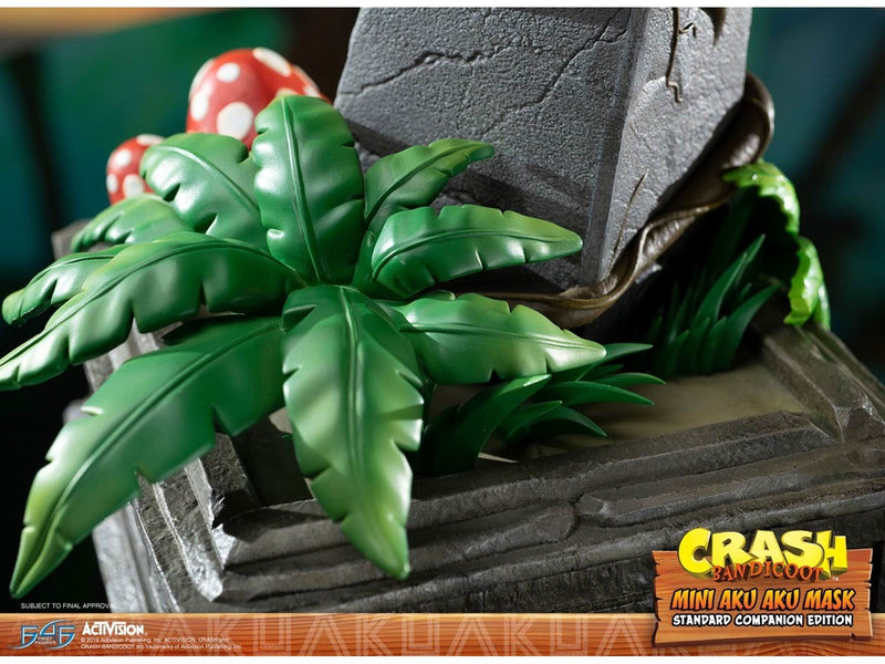 First 4 Figures - Crash Bandicoot - Mini Aku Aku Mask (Standard Companion Edition) - Figur