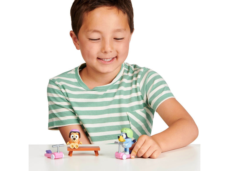 Bluey FIGURE & VECHICLE PLAYSET - SCOOTER TIME
