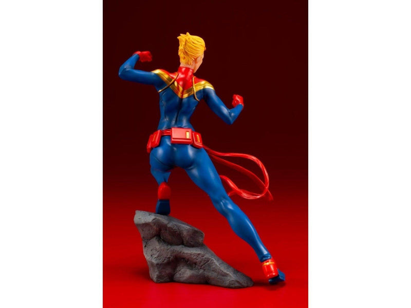 Kotobukiya ARTFX+ Marvel Universe 1/10 Scale Pre-Painted Figure: Captain Marvel