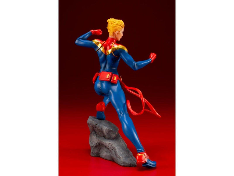 Kotobukiya ARTFX+ Marvel Universe 1/10 Scale Pre-Painted Figure: Captain Marvel