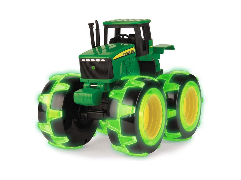 Tomy John Deere - Monster Treads Light Wheels Tractor