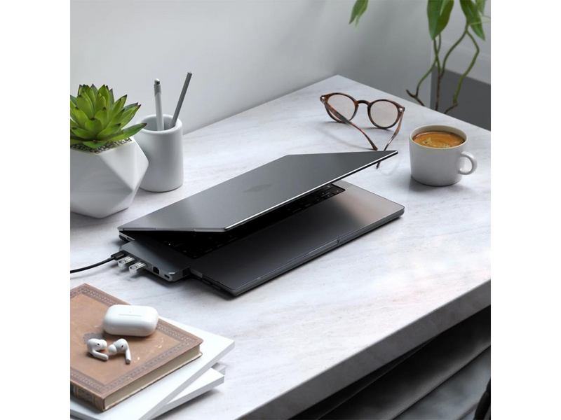 Satechi Eco Hardshell Case for MacBook Pro 16"