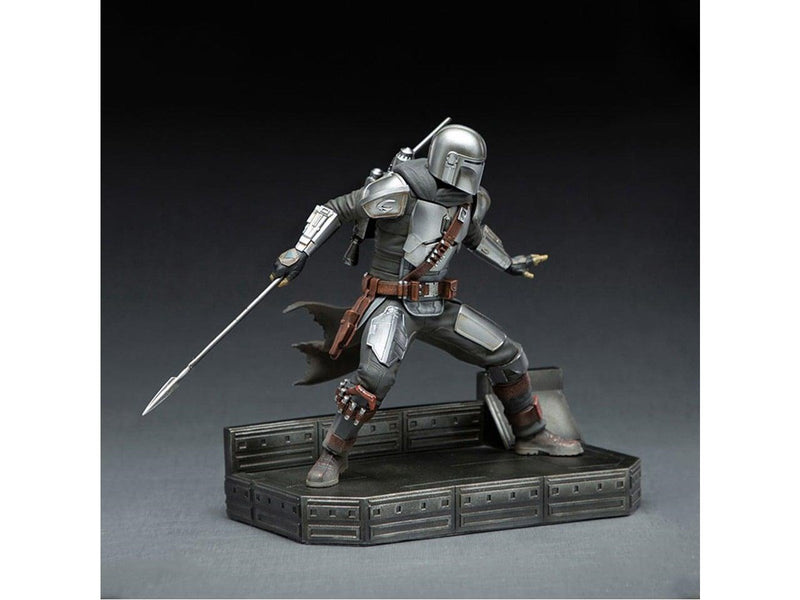 Iron Studios - The Mandalorian Statue