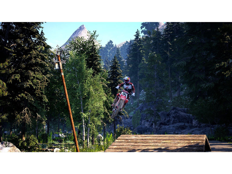 Monster Energy Supercross - The Official Videogame 6 - Sony PlayStation 4 - Rennspiel - PEGI 3