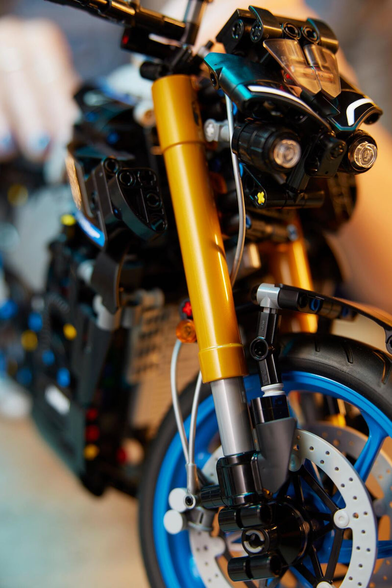 LEGO® Technic 42159 Yamaha MT-10 SP