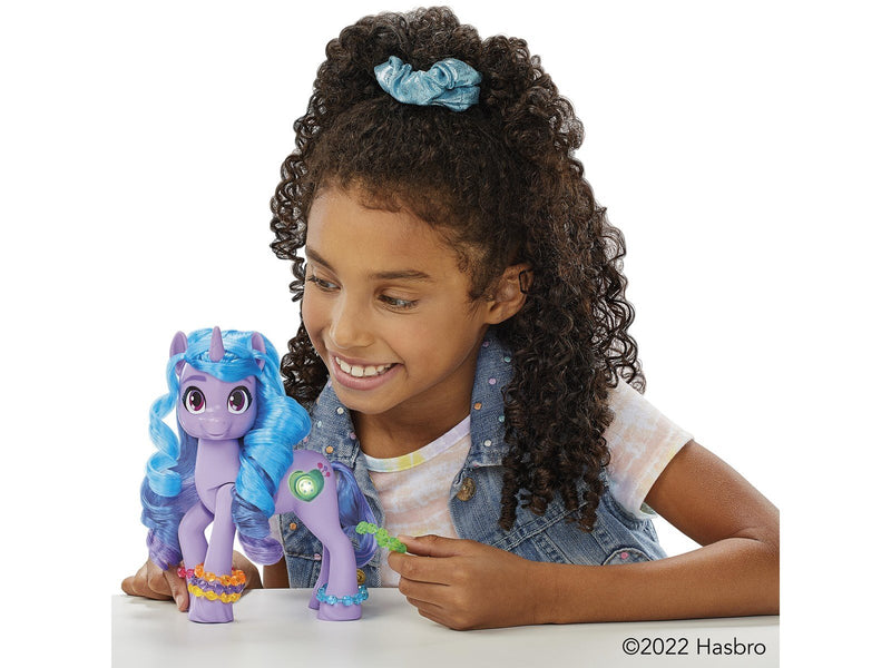 My Little Pony See Your Sparkle (Izzy Moonbow)