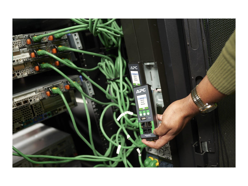 APC NetShelter Rack PDU Advanced - power distribution unit - metered - 11.5 kW - 11500 VA
