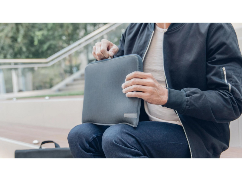 Moshi Pluma - 14" - Sleeve