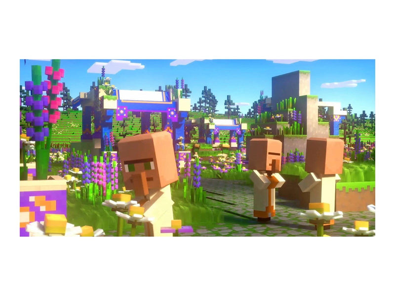 Minecraft Legends (Deluxe - Sony PlayStation 5 - Real Time Strategy - PEGI 7