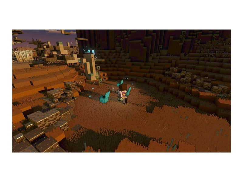 Minecraft Legends (Deluxe - Sony PlayStation 5 - Real Time Strategy - PEGI 7