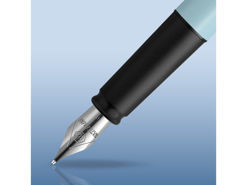 Waterman Allure Füller | Pastell-Baby Blue | Füllfederhalter mit feiner Feder | Blaue Tinte | Geschenkbox