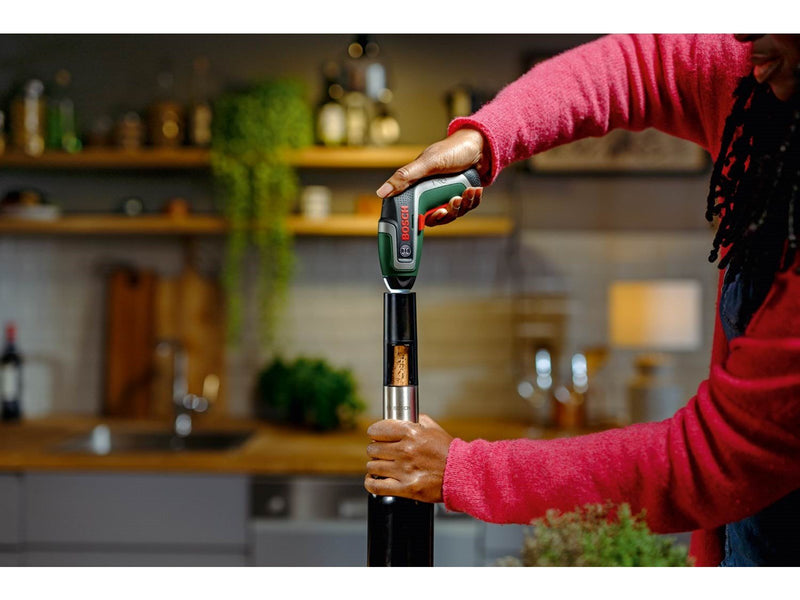 Bosch IXO VII