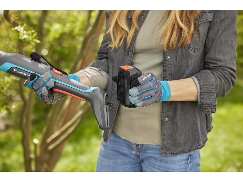 Gardena Akku-Astschere EasyCut 110/18V P4A Ready-To-Use Set