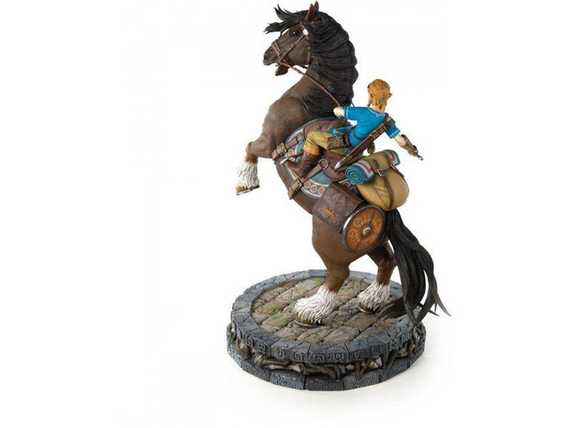 First 4 Figures - The Legend of Zelda: Breath of the Wild: Link on Horseback (Standard Edition) - Figur