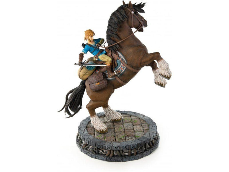 First 4 Figures - The Legend of Zelda: Breath of the Wild: Link on Horseback (Standard Edition) - Figur