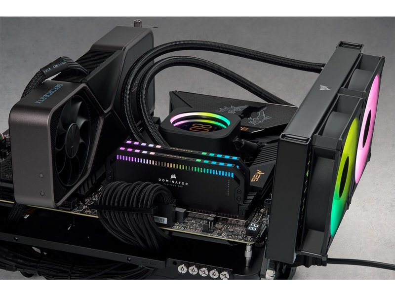 Corsair Dominator Platinum RGB DDR5-6600 - 64GB - CL32 - Dual Channel (2 pcs) - Intel XMP - Schwarz mit RGB