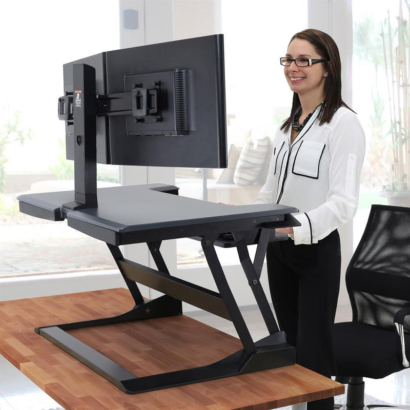 Ergotron WorkFit-T Steh-Sitz Arbeitsplatz mit CF-Technologie für einen Bildschirm bis 76,2 cm (30')