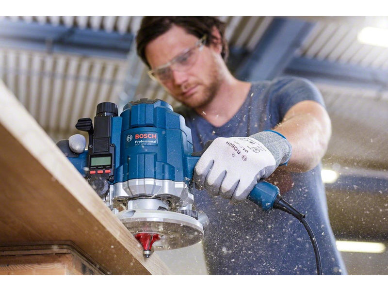 Bosch EXPERT IN ROUNDING WOOD WITH OVER DRILLING-HEAD FOR HANDHELD CUTTERS FOR EDGE CUTTERS
