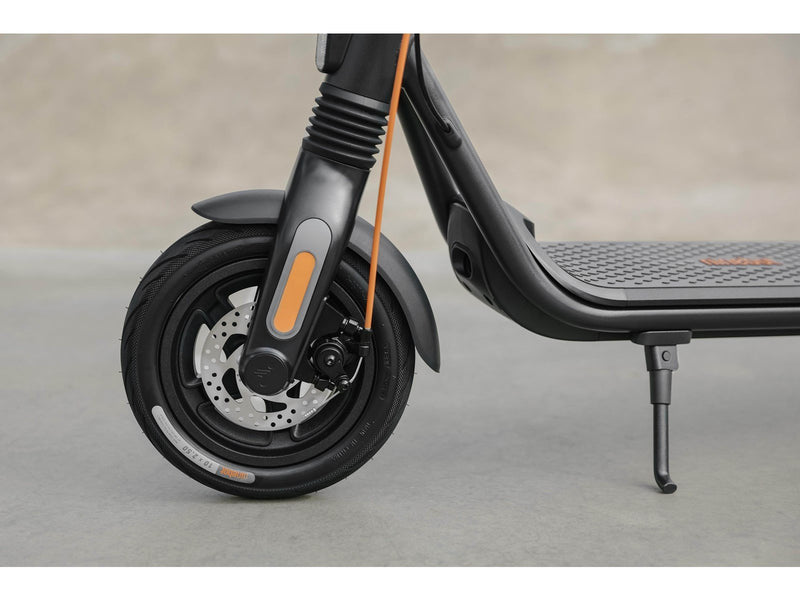 Segway Ninebot Kickscooter F2 PRO E (25 km/h)