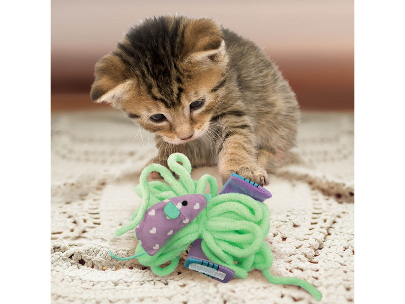 KONG Cat Toy Pull-A-Partz Yarnz