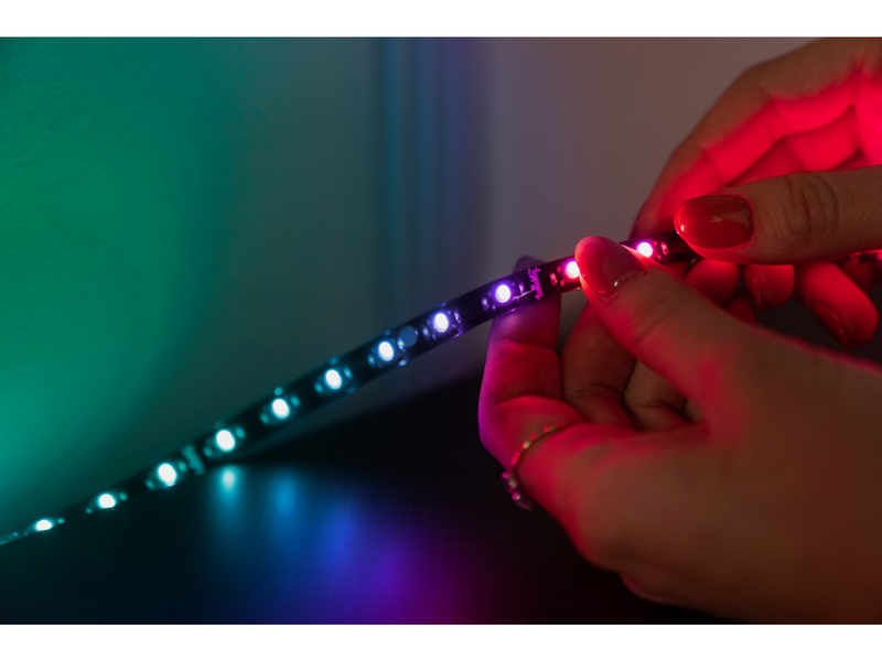 Twinkly Line Starter Kit – App-controlled RGB LED light strip. 1.5 Meters. White Strip. Extendible