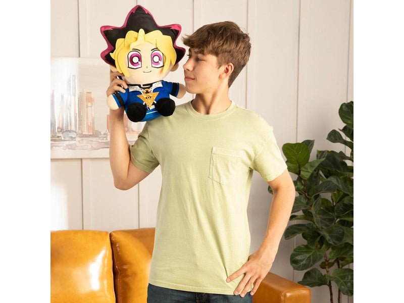 Tomy - Club Mocchi- Mocchi- Yu-Gi-Oh!™ Yugi Muto 38 cm - Teddybär & Kuscheltier