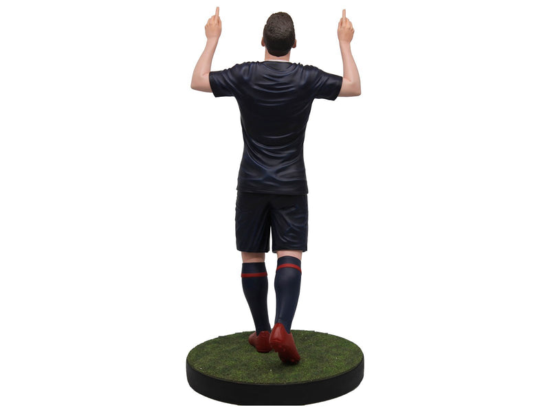 Footballs Finest - LIONEL MESSI - OFFICIAL PSG - FOOTBALL'S FINEST 60CM RESIN STATUE - Figur