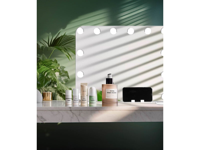 Gillian Jones Makeup artist mirror - 12 LED lights
