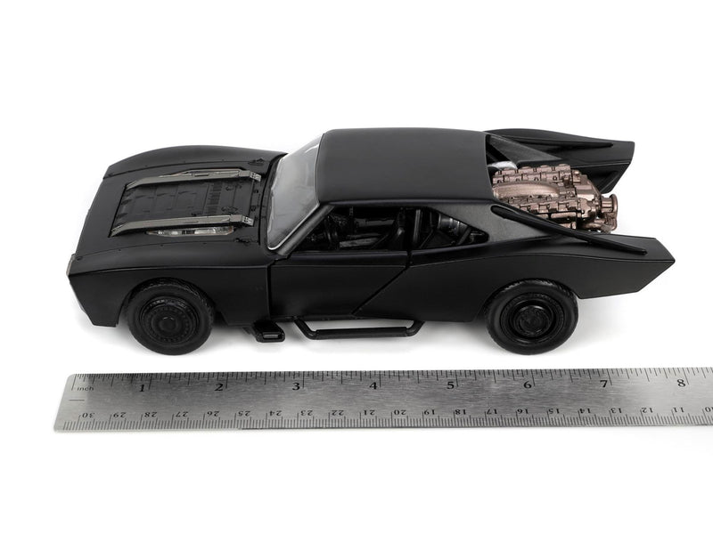 Simba The Batman Batmobile 1:24 Die-Cast