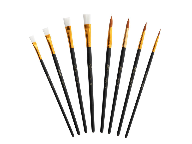 Nassau Wooden palette with 4 flat and 4 round  brushes