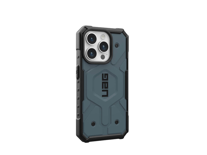 UAG Pathfinder MagSafe - cloud blue - iPhone 15 Pro