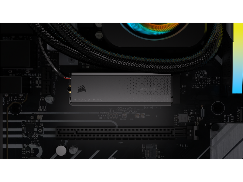 Corsair MP700 Pro SSD - 1TB - Mit Kühlkörper - M.2 2280 - PCIe 5.0