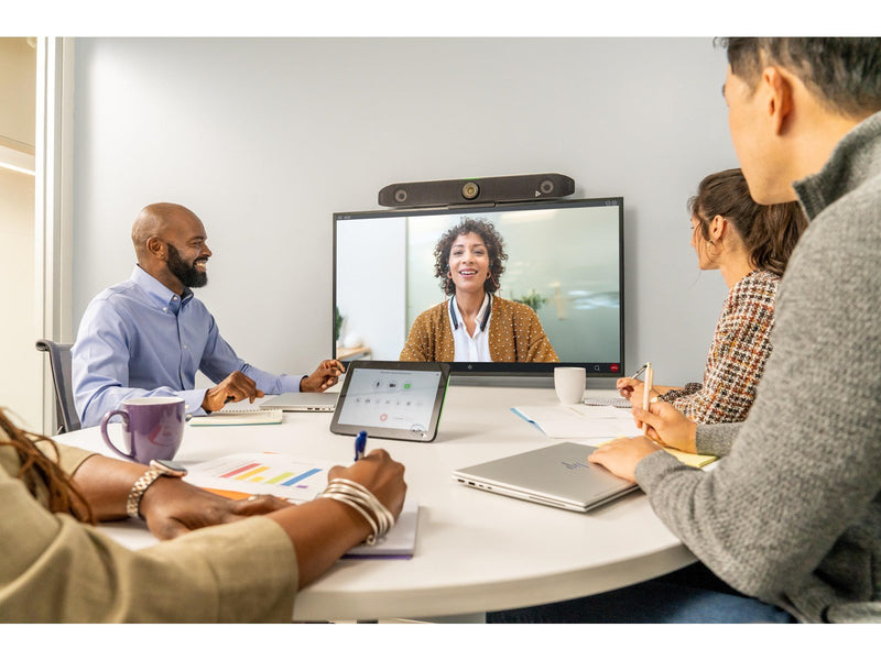 Poly Studio X52 | All-in-one video bar for conference room