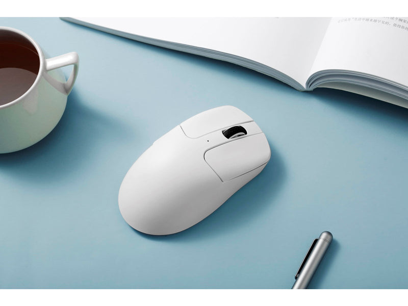 Keychron M2 Wireless - Gaming Maus (Weiß)