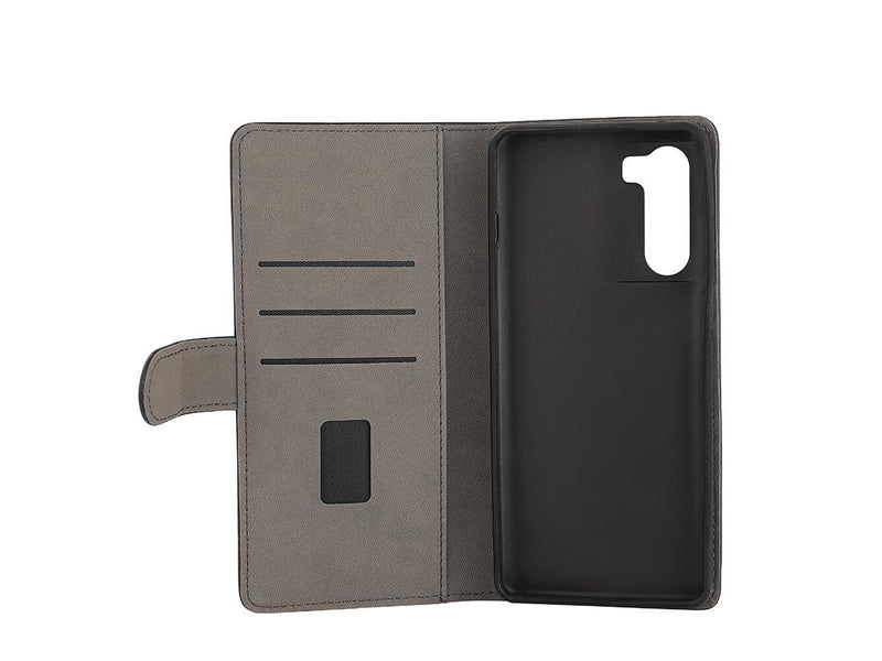 GEAR Wallet Case Black - Motorola Moto G200