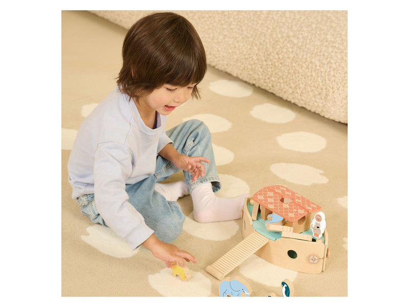 Classic World Wooden Noah's Ark Boat Building Set with Animals 16dlg.