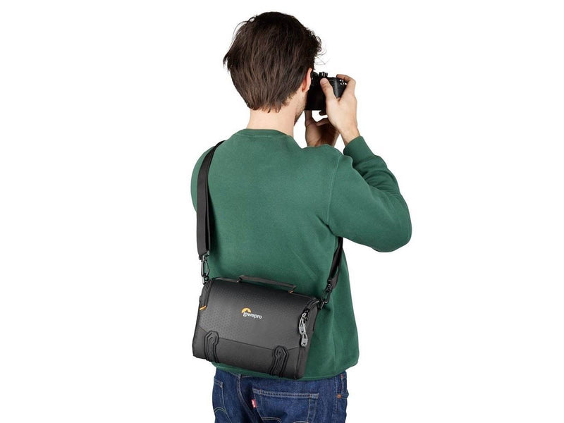 Lowepro Adventura SH 140 III
