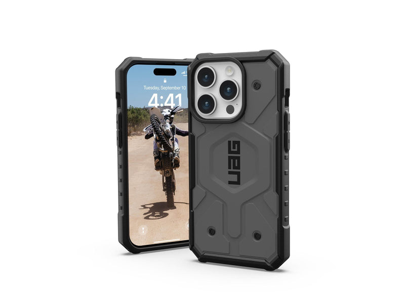 UAG Pathfinder MagSafe - silver - iPhone 15 Pro